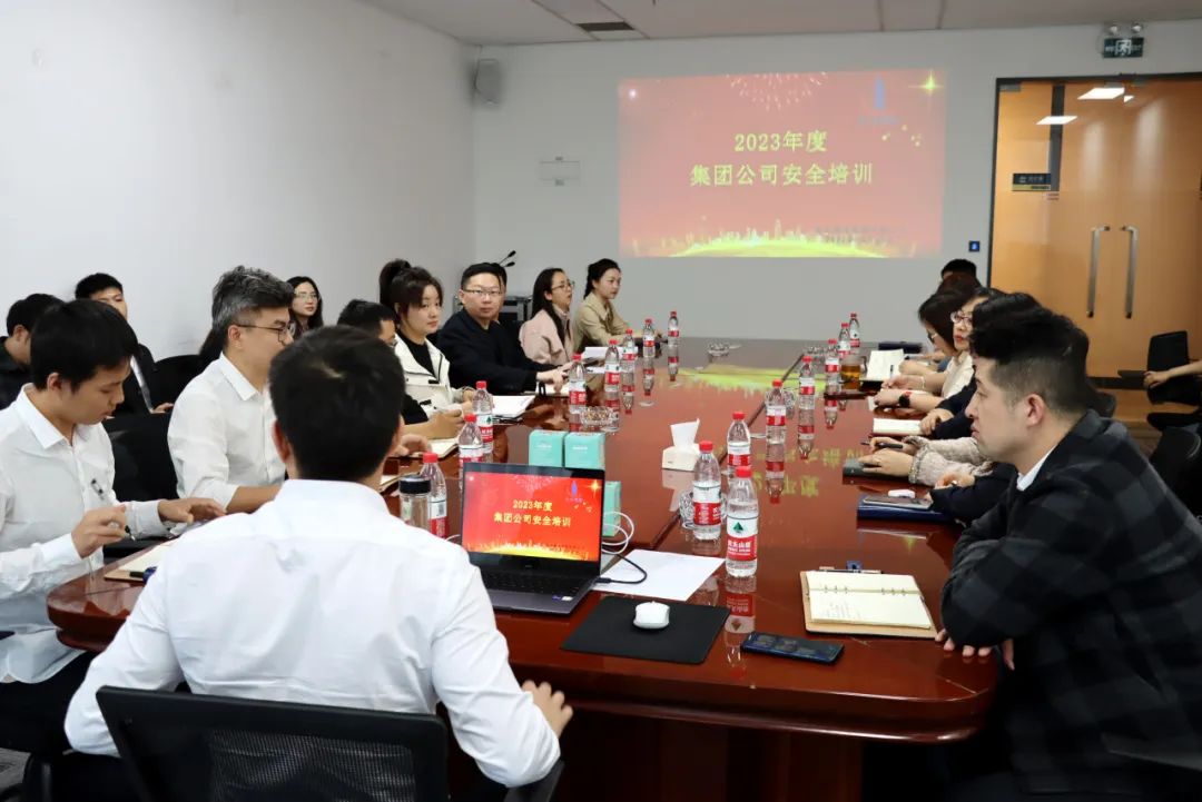 1698391220542845.jpg 1698391220542845.jpg